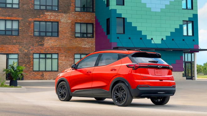 thumbnail - EV3 나오기도 전에 ‘초비상’… 3천만원대 쉐보레 전기차의 충격적 부활