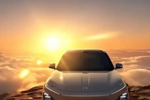 기사로 이동 - 주유소 갈 일 없겠네… 한번에 1600km 달리는 ‘괴물 SUV’ 등장