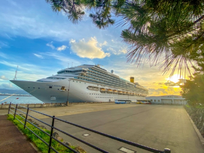 thumbnail - 항공권 걱정 끝! 요즘 뜨는 한국 출발 ‘크루즈 여행’, 가격은?