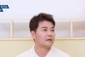 기사로 이동 - “혹시 마음 남았나 했더니”… 전 여친 결혼식 사회 본 ‘국민 MC’의 사연