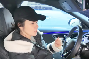 기사로 이동 - “카니발은 매니저 같잖아요”… 한가인이 선택한 ‘우아한 독일 세단’의 정체