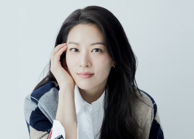 thumbnail - “항상 널 지지해”… 200억 탈세 논란 ‘이 배우’ 편들다 벌어진 일