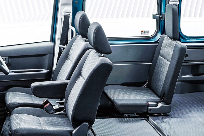 thumbnail - “1년 기름값 아꼈더니”… 257km 달리는 ‘이 전기 화물차’에 자영업자들 환호