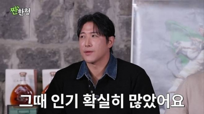 thumbnail - “그게 무슨 사랑이냐”… 동료가 작정하고 폭로한 황재균의 ‘이 별명’