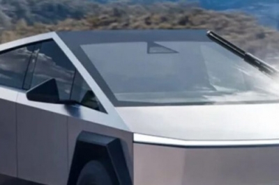 thumbnail - 디자인 하나만 믿었는데… 1년 만에 ‘반토막’ 난 이 차의 정체