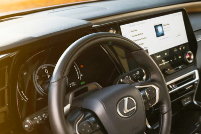 thumbnail - “GV80 불편하다는 말까지”… 장거리엔 결국 ‘이 차’ 선택하는 이유