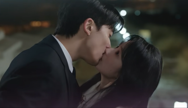 thumbnail - 팬들마저 등 돌렸다… ‘선재’ 신드롬 이후 복귀작의 충격적 성적표