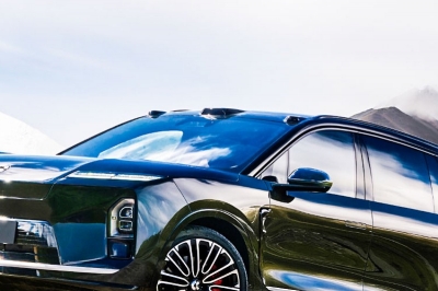 thumbnail - “테슬라 나와!”… 11년 적자 끝내고 드디어 돈 버는 ‘이 회사’