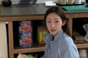 기사로 이동 - “열애설은 못 막아도…” 11살 연상 배우 마음 훔친 그녀의 한마디