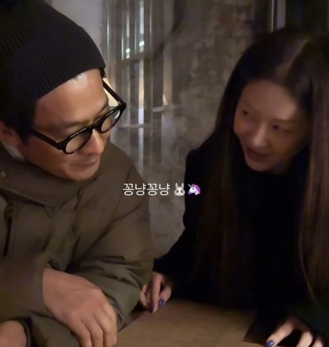 thumbnail - 환한 미소의 이유 있었네… 고현정 옆자리 지킨 ‘그 남자’