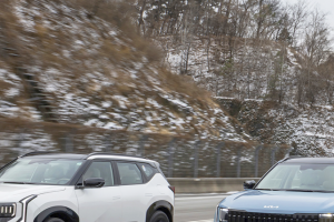 기사로 이동 - 스포티지 계약 망설여지네… 연비 20km 넘는 ‘기아의 신형 SUV’