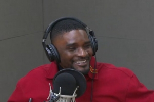 기사로 이동 - “갈 곳이 없었습니다”… 인종차별 논란으로 사라졌던 ‘그 방송인’의 고백