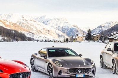 thumbnail - 가솔린보다 싸게 드립니다… 1억 2천 파격 할인 나선 이탈리아 럭셔리카