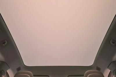 thumbnail - 어댑터 없이 테슬라 슈퍼차저 그대로 쓴다… AI 비서까지 탑재한 볼보 EX60