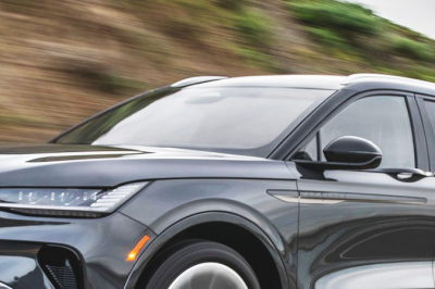 thumbnail - 제네시스 괜찮을까?… 290마력 심장 단 링컨 SUV의 등장