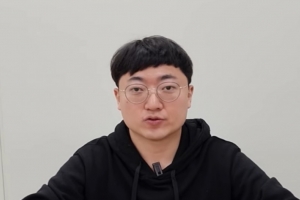 기사로 이동 - 동료들 공격 멈춰달라… 충주맨이 직접 밝힌 사직의 전말