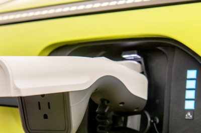 thumbnail - 요즘 분위기 심상찮더니… 결국 1년 쉬어가는 국산 전기차