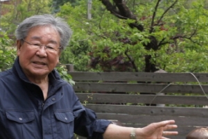 기사로 이동 - 가슴 철렁 내려앉는 근황… 국민배우 최불암, 대체 무슨 일이