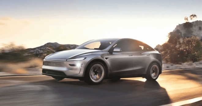 thumbnail - 940만원 내렸는데 선뜻 못 사겠다… 요즘 테슬라 오너들 불안한 이유