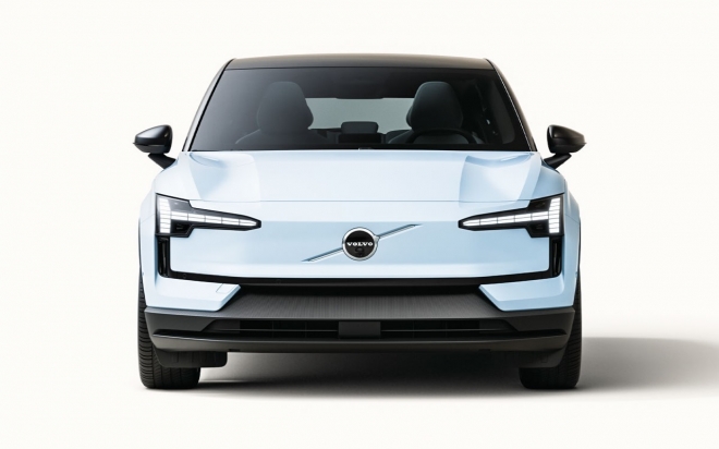 thumbnail - 따뜻한 3월 시작부터… 760만원 할인한 볼보 전기차