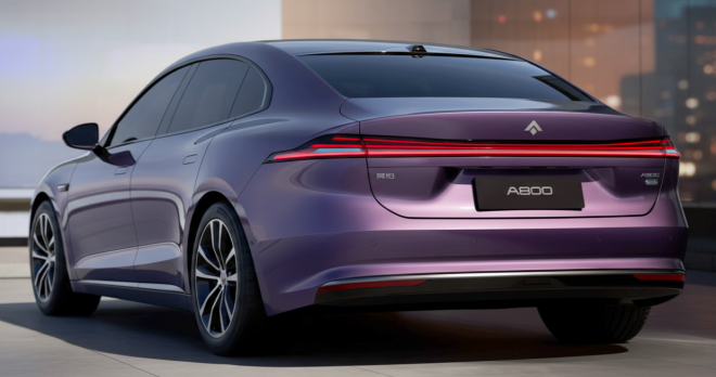 thumbnail - 주유소는 이제 잊으세요… 1200km 달리는 ‘초장거리’ 세단 등장