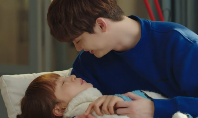 thumbnail - 벌써부터 설레네요… 7년 만에 돌아온 ‘로코 킹’ 이종석