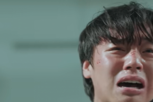 기사로 이동 - 다시 봐도 소름 돋네… 4년 만에 넷플릭스 역주행한 ‘학원물 드라마’