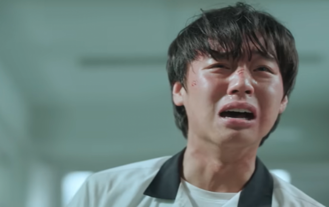 thumbnail - 다시 봐도 소름 돋네… 4년 만에 넷플릭스 역주행한 ‘학원물 드라마’