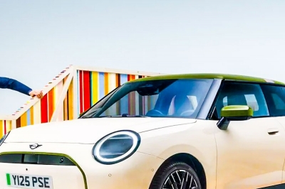 thumbnail - 쌀쌀한 2월의 반가운 소식… 폴 스미스 감성 담은 5천만원대 미니 전기차