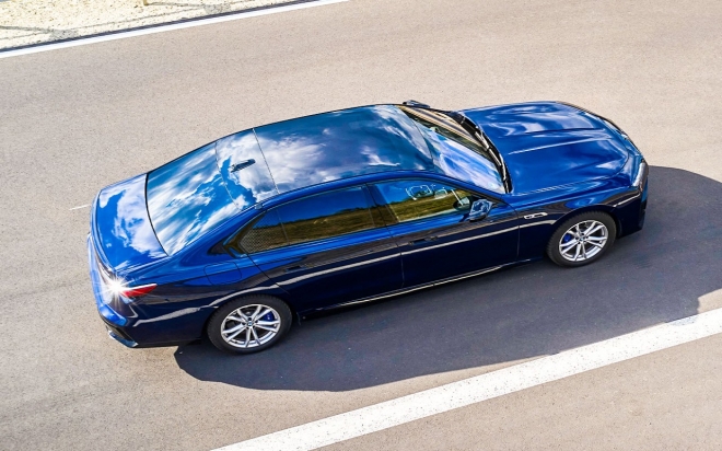 thumbnail - 기술력 하나 믿고 샀는데… 벤츠·BMW, 돌연 포기 선언한 ‘자율주행’