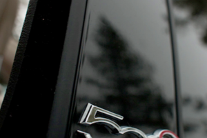 기사로 이동 - 따스한 3월, 기분 내려고 샀는데… 중고값 듣고 ‘깜짝’ 놀란 수입차