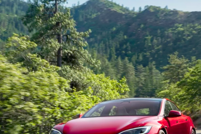 thumbnail - 가족과 함께 탈 차인데… 3월 수입차 시장 뒤흔든 ‘반전의 주인공’