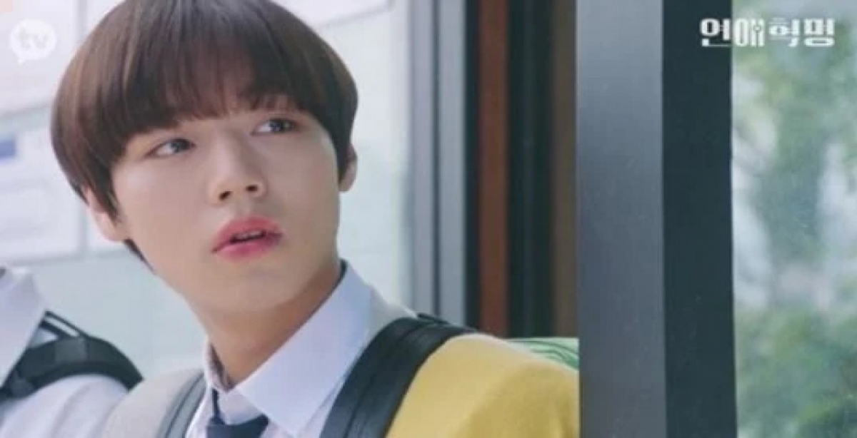 thumbnail - 3월 극장가 사로잡더니…천만 배우 박지훈 전작까지 줄 세운 이유