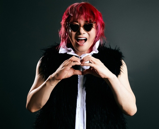 thumbnail - 역시 클래스는 영원하네요… 주말 앞두고 방청객 1000명에게 치킨 쏜 가수