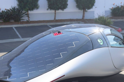 thumbnail - 주유소 갈 일이 없네… 햇빛만 쬐면 알아서 충전되는 전기차