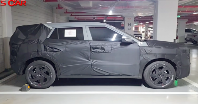 thumbnail - 소형 SUV 편견 깨졌다… 싼타페급 실내 갖춘 신형 코나