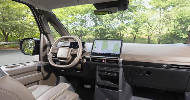 thumbnail - 숨 막히는 공간 활용… 3월, 카니발 대신 선택받은 ‘만능 전기차’