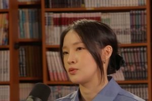 기사로 이동 - 아이돌이 왜 여기서 나와… 3월에 밝혀진 걸그룹 멤버의 이중생활