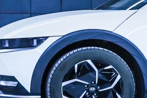 기사로 이동 - 주차장 뺑뺑이는 옛말… 3월부터 ‘주차로봇’이 알아서 다 해준다