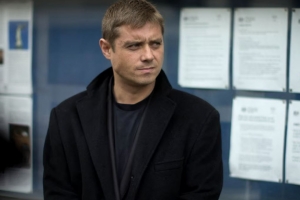 기사로 이동 - 끝까지 억울하다더니… 90년대 풍미한 배우, 교도소서 싸늘한 주검으로