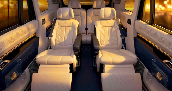 thumbnail - 봄바람 부는 3월 설레네요… 제네시스 위협할 1381마력 SUV 등장