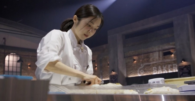 thumbnail - 10kg 쪄도 포기 못했죠… 빵에 인생 건 ‘서울대 출신’ 그녀의 도전
