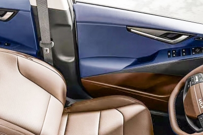 thumbnail - 따스한 3월, 주유소 갈 일 없겠네… 연비 30km/L 찍은 국산 SUV