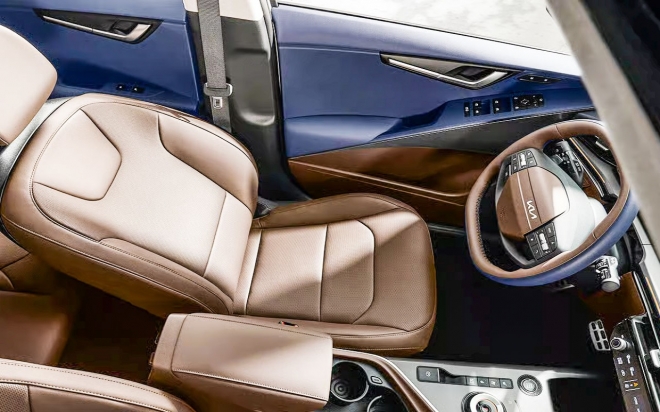 thumbnail - 따스한 3월, 주유소 갈 일 없겠네… 연비 30km/L 찍은 국산 SUV