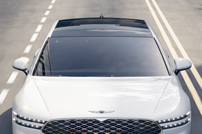 thumbnail - 아날로그 감성 가득 품고… 운전자 없이 달리는 국산 세단 등장