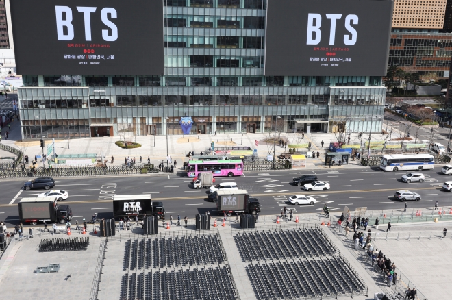 thumbnail - 춤 연습 정말 열심히 했는데… BTS RM, 광화문 공연 앞두고 전한 안타까운 결심