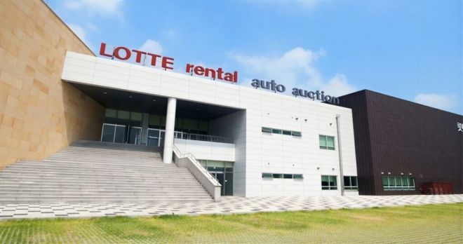 thumbnail - 얼굴 한번 안보고 차를 산다고?… 94%가 선택한 중고차 구매법