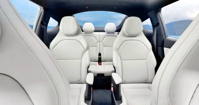 thumbnail - 봄 나들이는 이걸로 정했다… 4월 상륙 앞둔 테슬라 3열 SUV