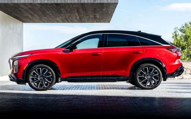 thumbnail - 옆모습에 숨이 멎는 줄… 다가오는 여름, 도로 위 주인공 될 SUV