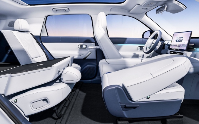 thumbnail - 봄나들이 고민되네… 1400만원에 500km 달리는 전기 SUV